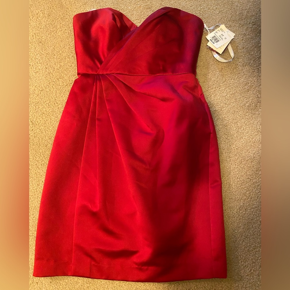 David’s Bridal Satin Strapless Apple Dress Style F15103 Size 6